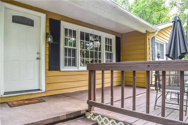 11 Skyview Park Drive - Photo 1