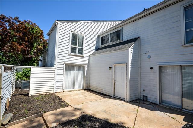 7001 Stonington Lane - Photo 1