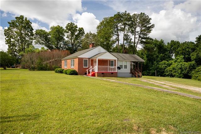 1576 Hillcrest Avenue - Photo 1