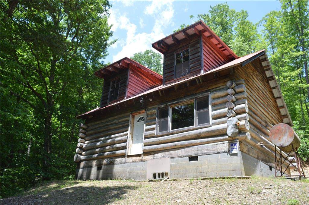 648 Sutton Road - Photo 1