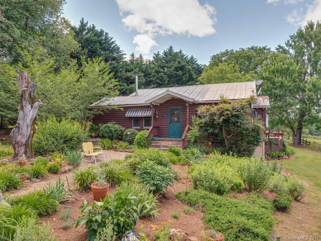1795 Sandy Plains Road - Photo 1