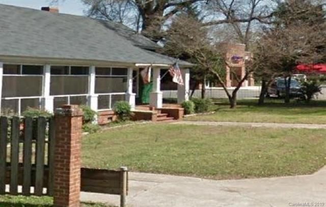 110 Clebourne Street - Photo 1