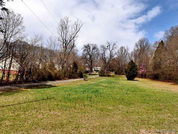 4405 Lakeview Road - Photo 1