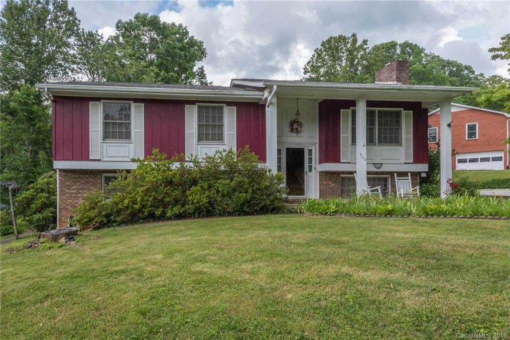 800 Laurel Avenue - Photo 1
