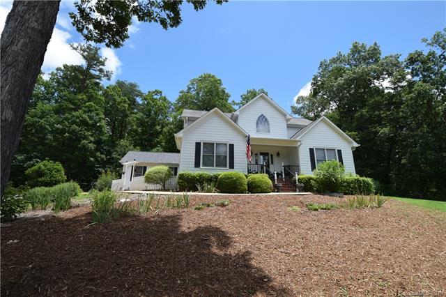 715 Moss Drive - Photo 1