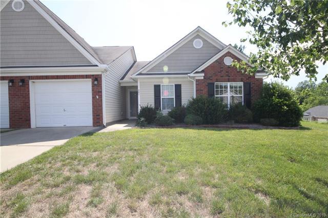 221 Woodbridge Circle - Photo 1 221 Woodbridge Circle - Photo 1