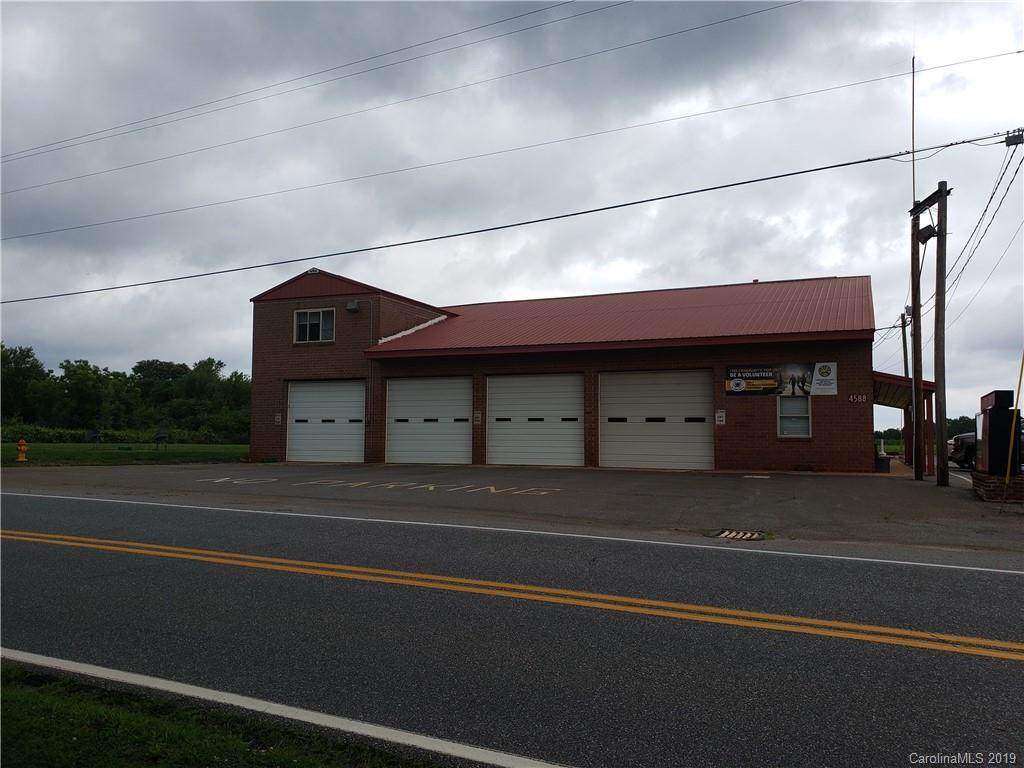 4588 Reepsville Road - Photo 1