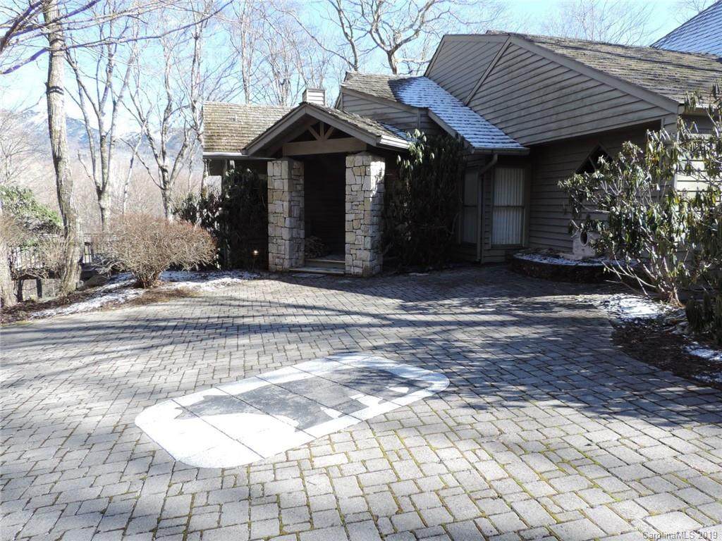 101 Woodlands Drive - Photo 1