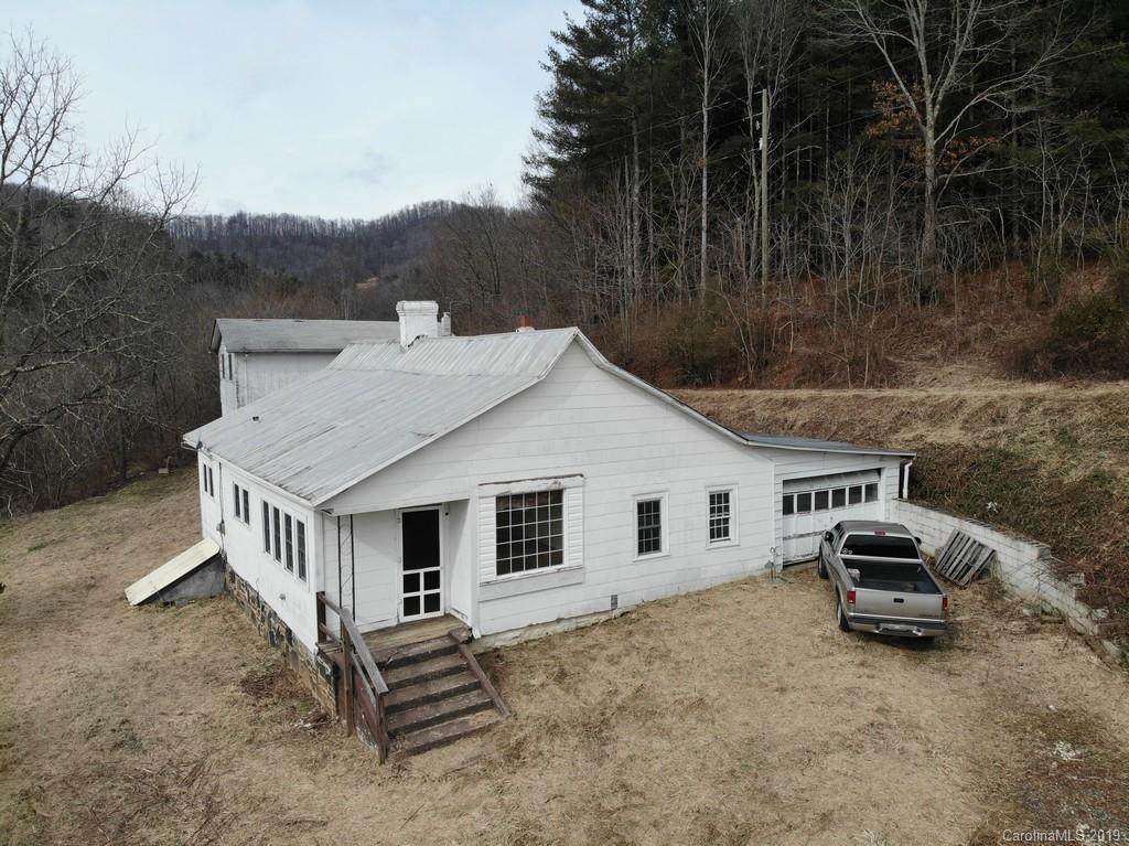 138 Robert Phillips Road - Photo 1