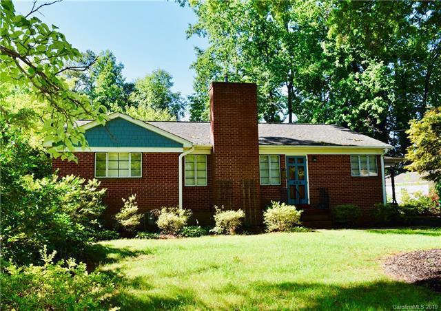 624 Bertonley Avenue - Photo 1