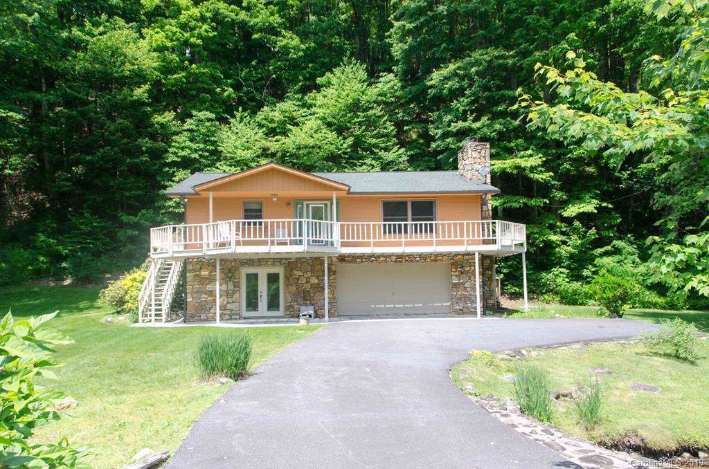 33 Rainbow Lane - Photo 1