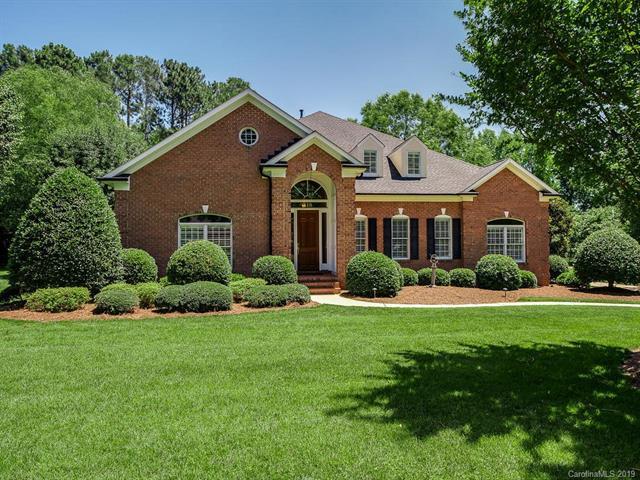 318 Deerwood Court - Photo 1