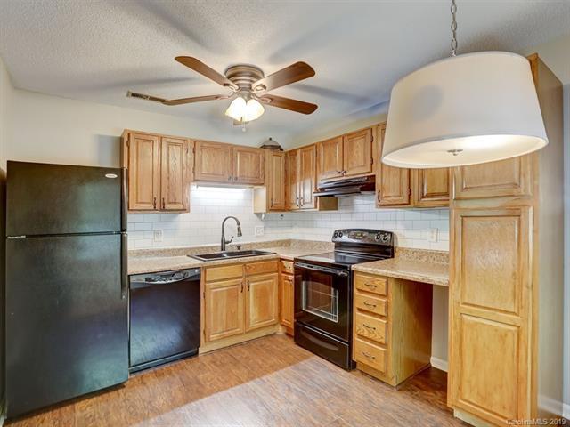 1413 Riverwood Court - Photo 1