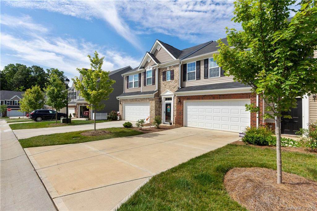 7178 Mariners Village Drive - Photo 1