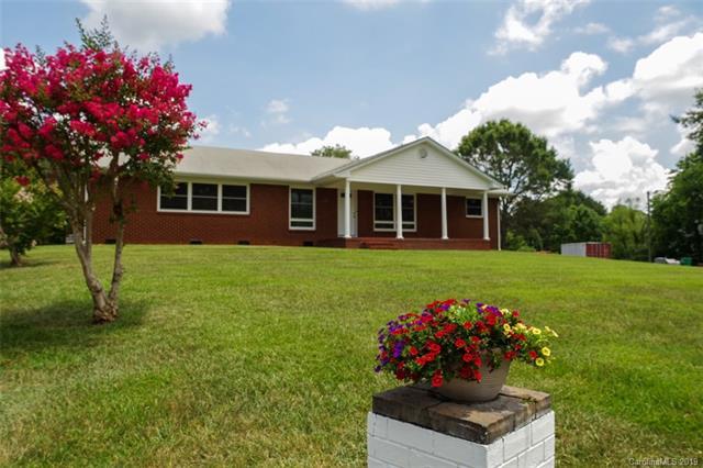 1718 Rozwood Drive - Photo 1