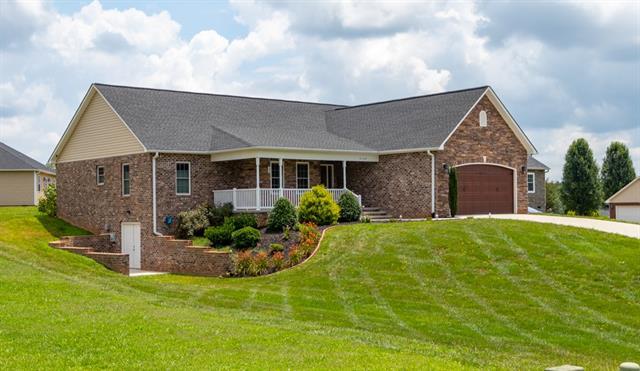 5148 Oak Circle - Photo 1