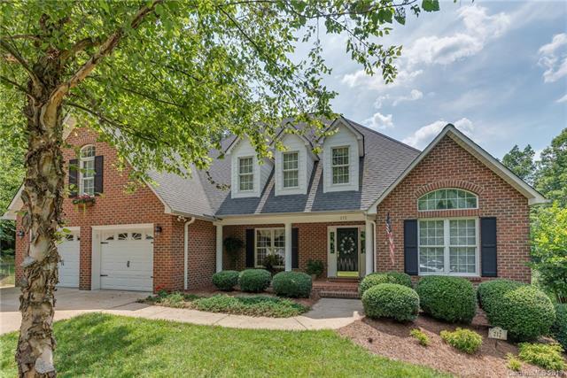 212 Ridgeview Drive - Photo 1