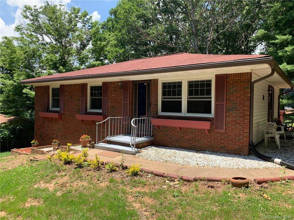 8 Compton Drive - Photo 1