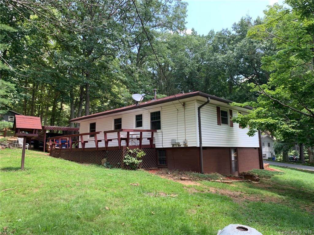 8 Compton Drive - Photo 1