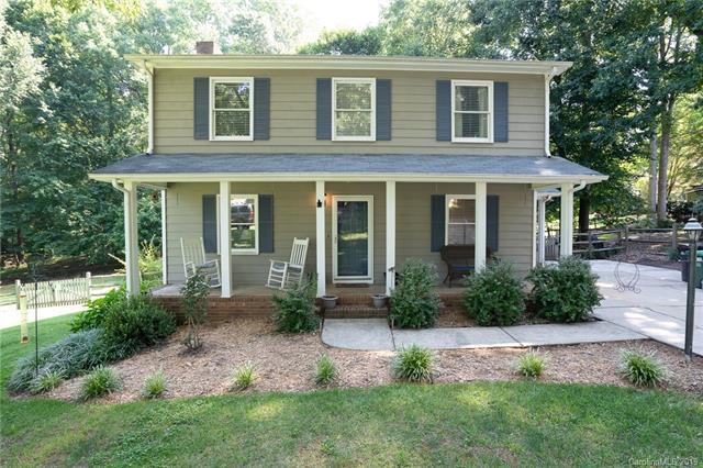 316 Treeline Drive - Photo 1