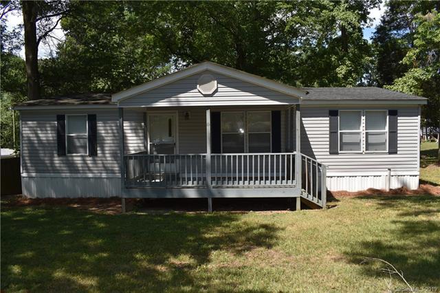 118 Island View Drive - Photo 1
