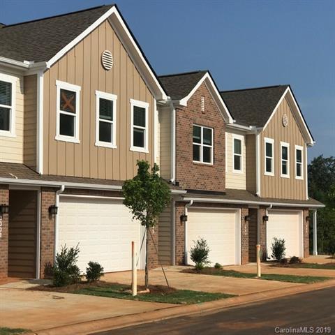 165 Heritage Boulevard - Photo 1
