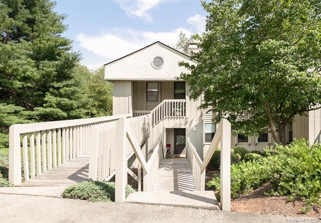 901 Abbey Circle - Photo 1