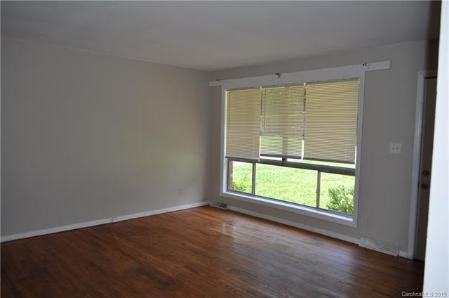 625 & 627 Blendwood Drive - Photo 1