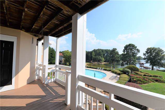 17919 Kings Point Drive - Photo 1