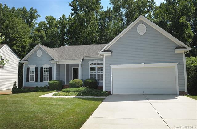 114 Winterbell Drive - Photo 1