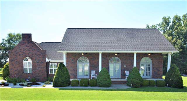 105 Oakwood Meadow Drive - Photo 1