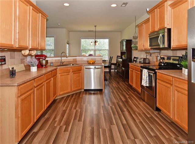 109 Charing Place - Photo 1