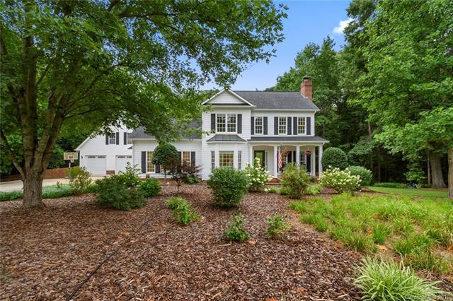 16522 Whispering Oaks Lane - Photo 1