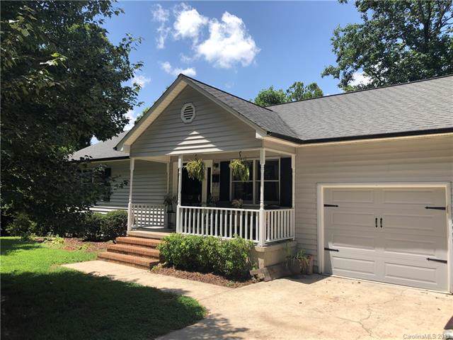 629 Hyde Park Drive - Photo 1