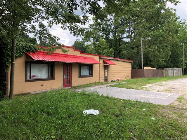 1876 Smokey Park Highway - Photo 1