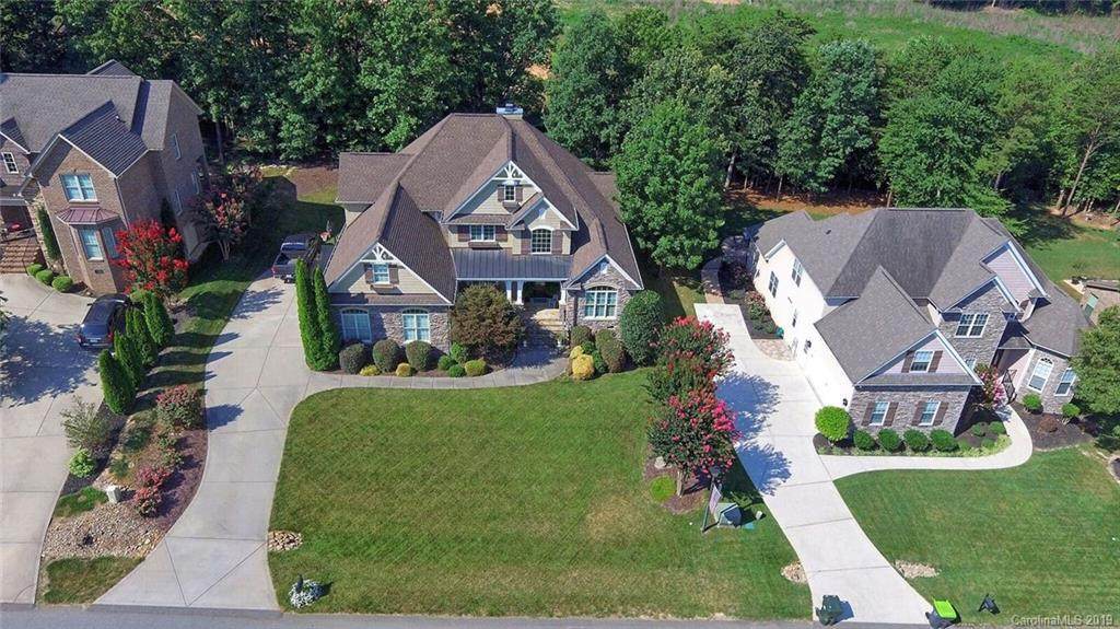 7828 Sand Trap Lane - Photo 1