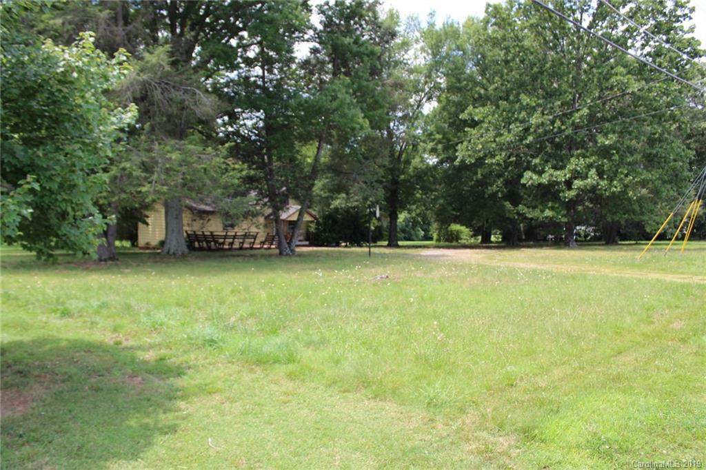 203 Island Ford Road - Photo 1