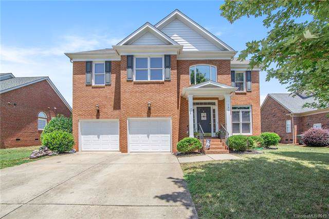 131 Oxford Drive - Photo 1