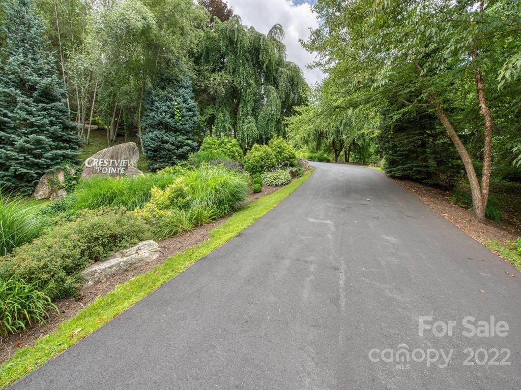 53 Presidential Drive - Photo 1
