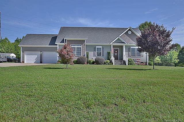 1352 Fairhope Road - Photo 1