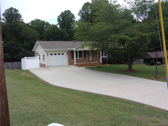 350 Pinevale Drive - Photo 1