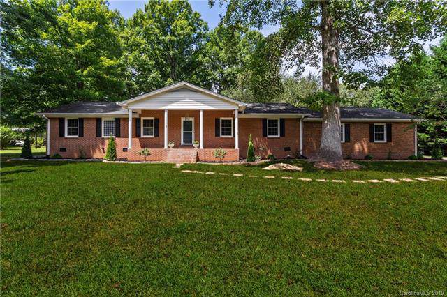 445 Rainbow Circle - Photo 1