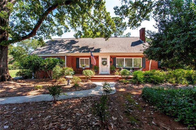 2337 Providence Road - Photo 1