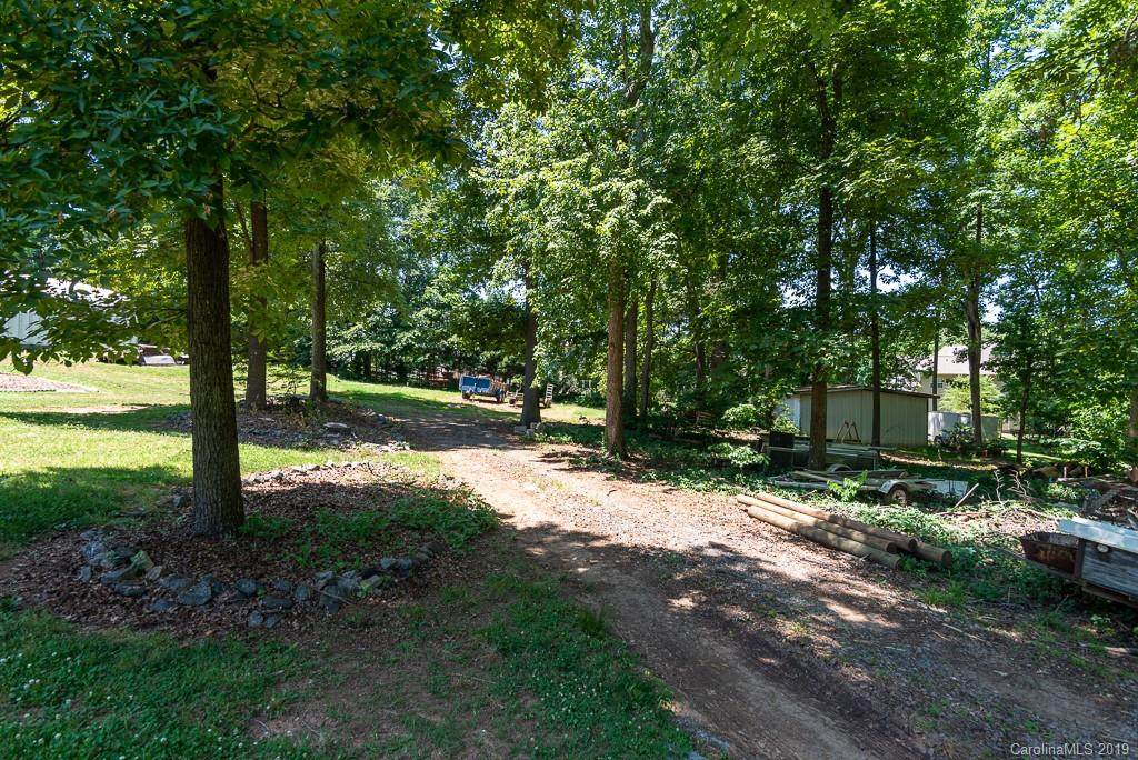 17011 Knoxwood Drive - Photo 1