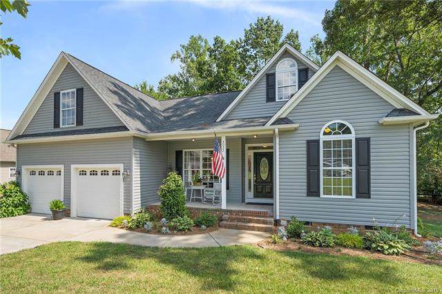 3022 Richards Way Drive - Photo 1