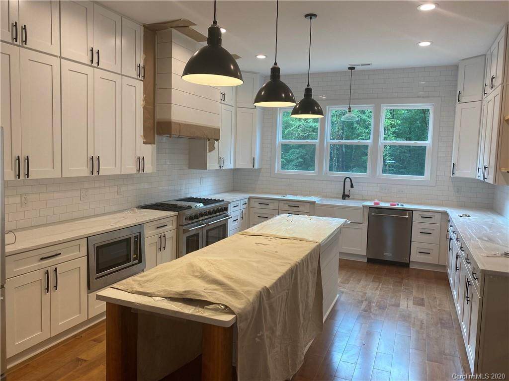 6806 Duncan Road - Photo 1