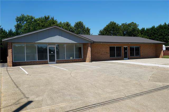 1529 16th Street - Photo 1