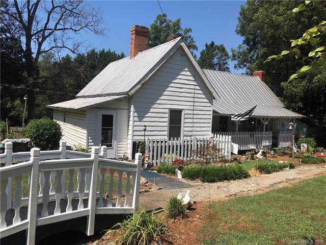 1828 Safriet Road - Photo 1