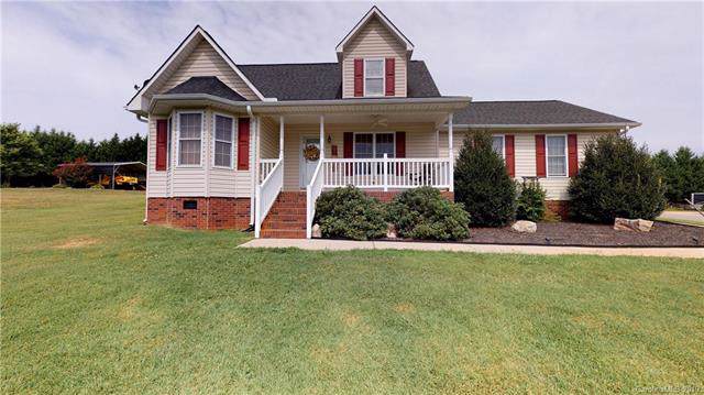1040 Creekside Drive - Photo 1