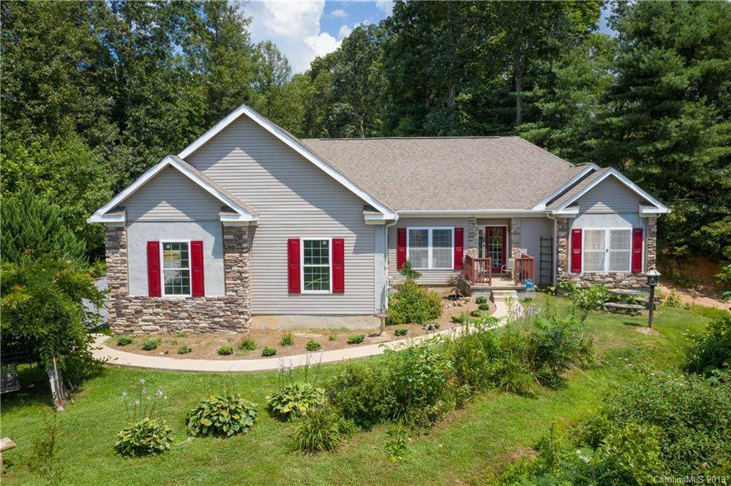 496 Rosalie Lane - Photo 1